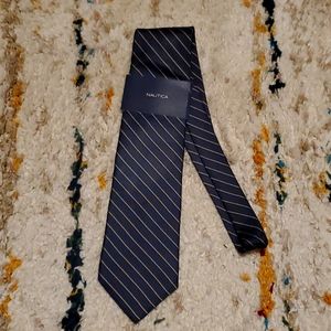 ☆☆NWT- TIE It Up- Nautica Neck Tie -BONUS BUY!!!